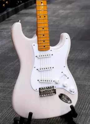 Squier - Classic Vibe '50s Stratocaster, Maple Fingerboard - White Blonde